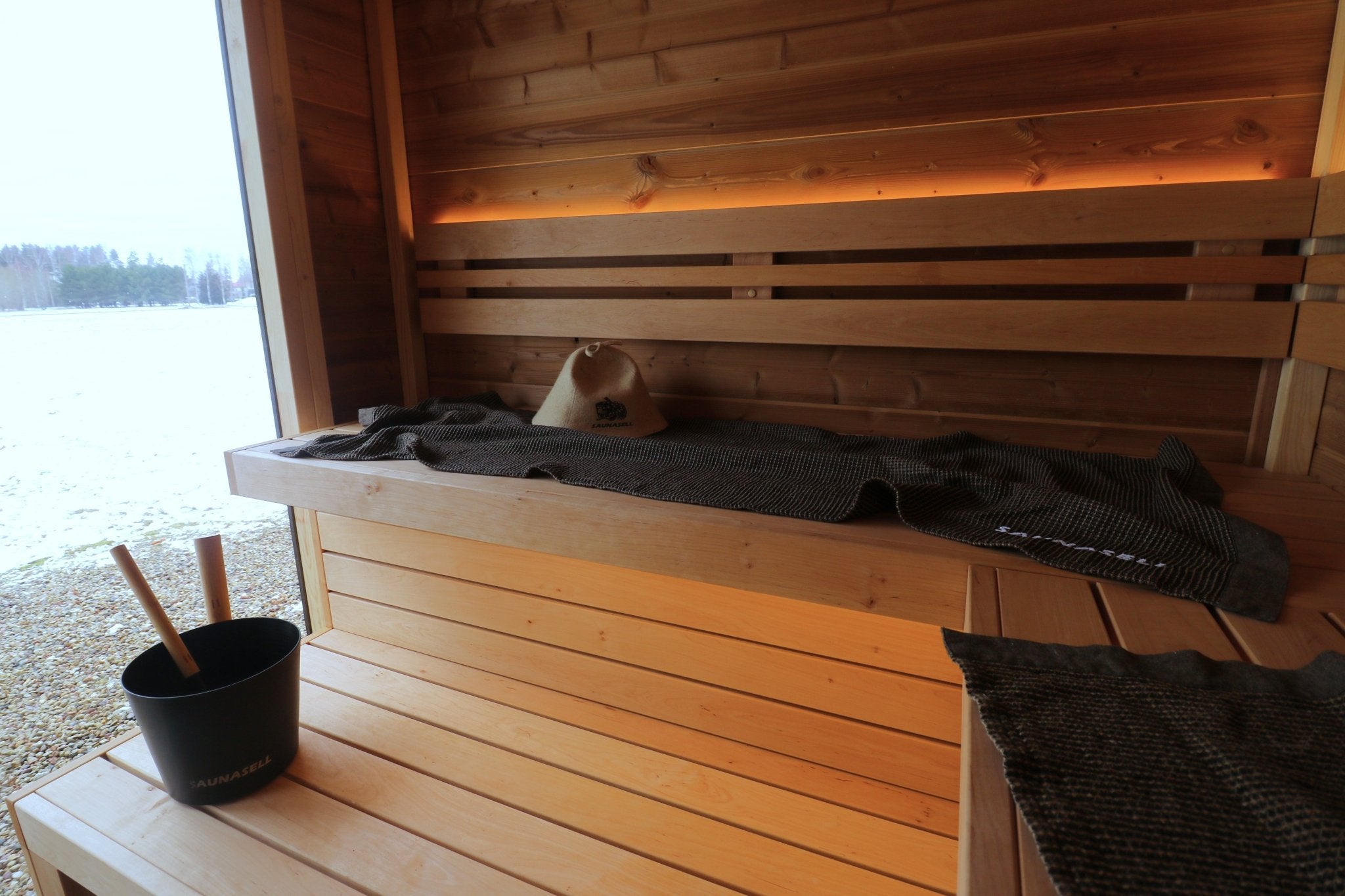 Leil Patio M, 5-Person Outdoor Traditional Finnish Sauna with Front Room - NW Immersion
