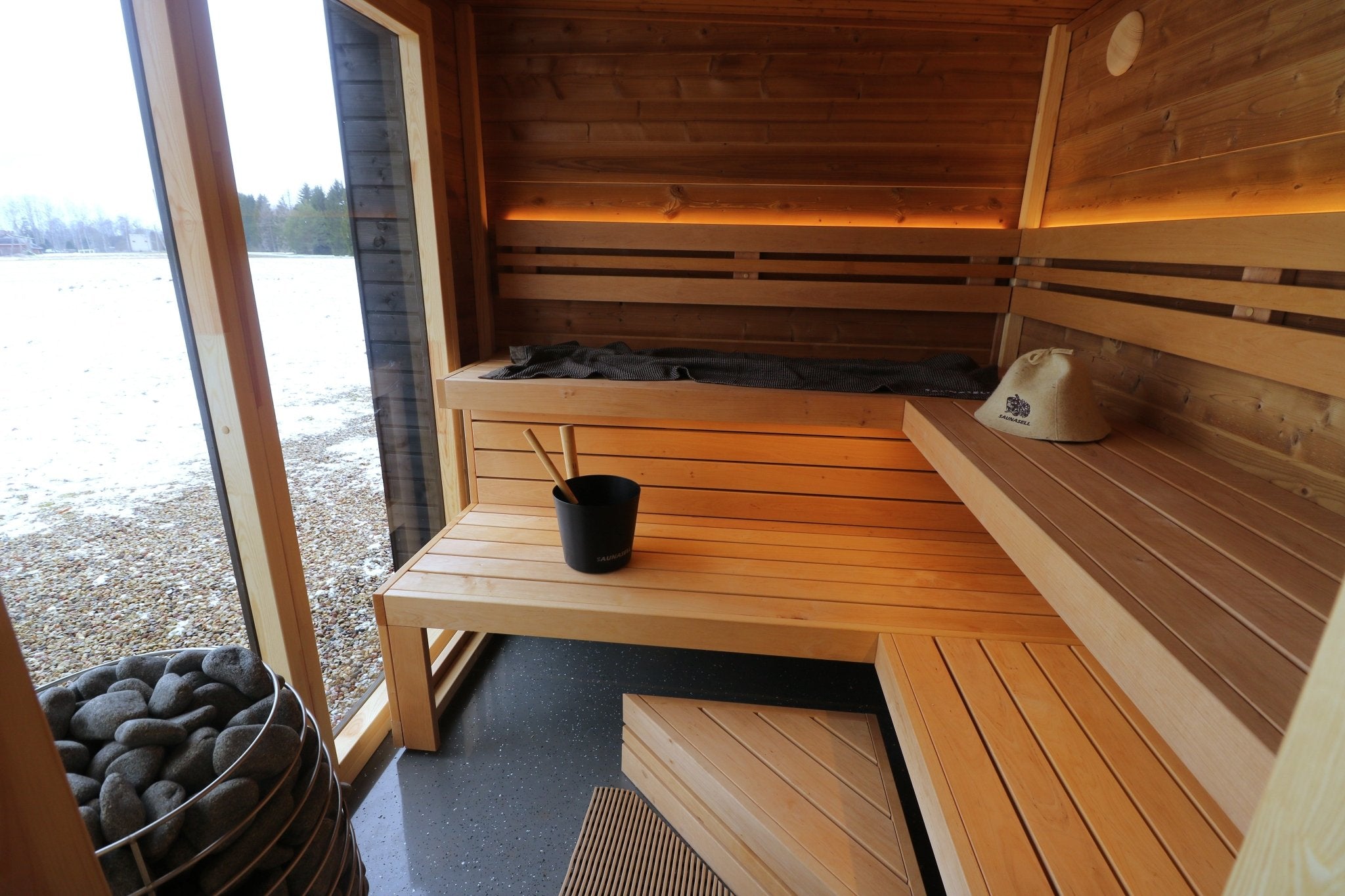 Leil Patio M, 5-Person Outdoor Traditional Finnish Sauna with Front Room - NW Immersion
