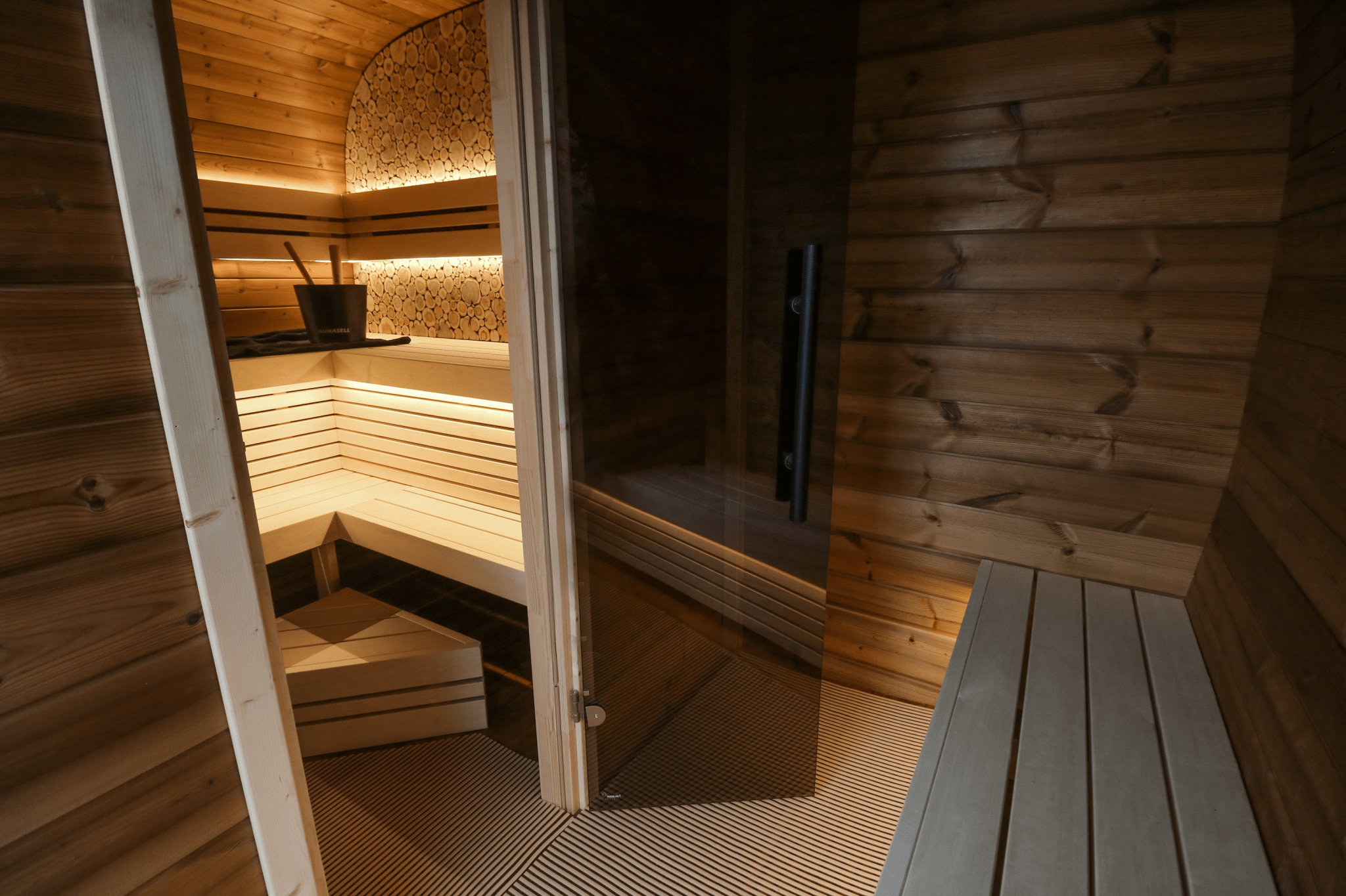 Leil Saunas Round Cube Double, 5 - 6 Person Luxury Outdoor Sauna with Changing Room - NW Immersion