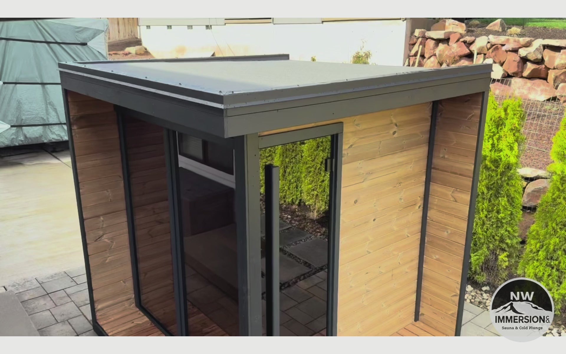 SaunaLife GL6 6 Person Garden Luxury Outdoor Sauna Kit