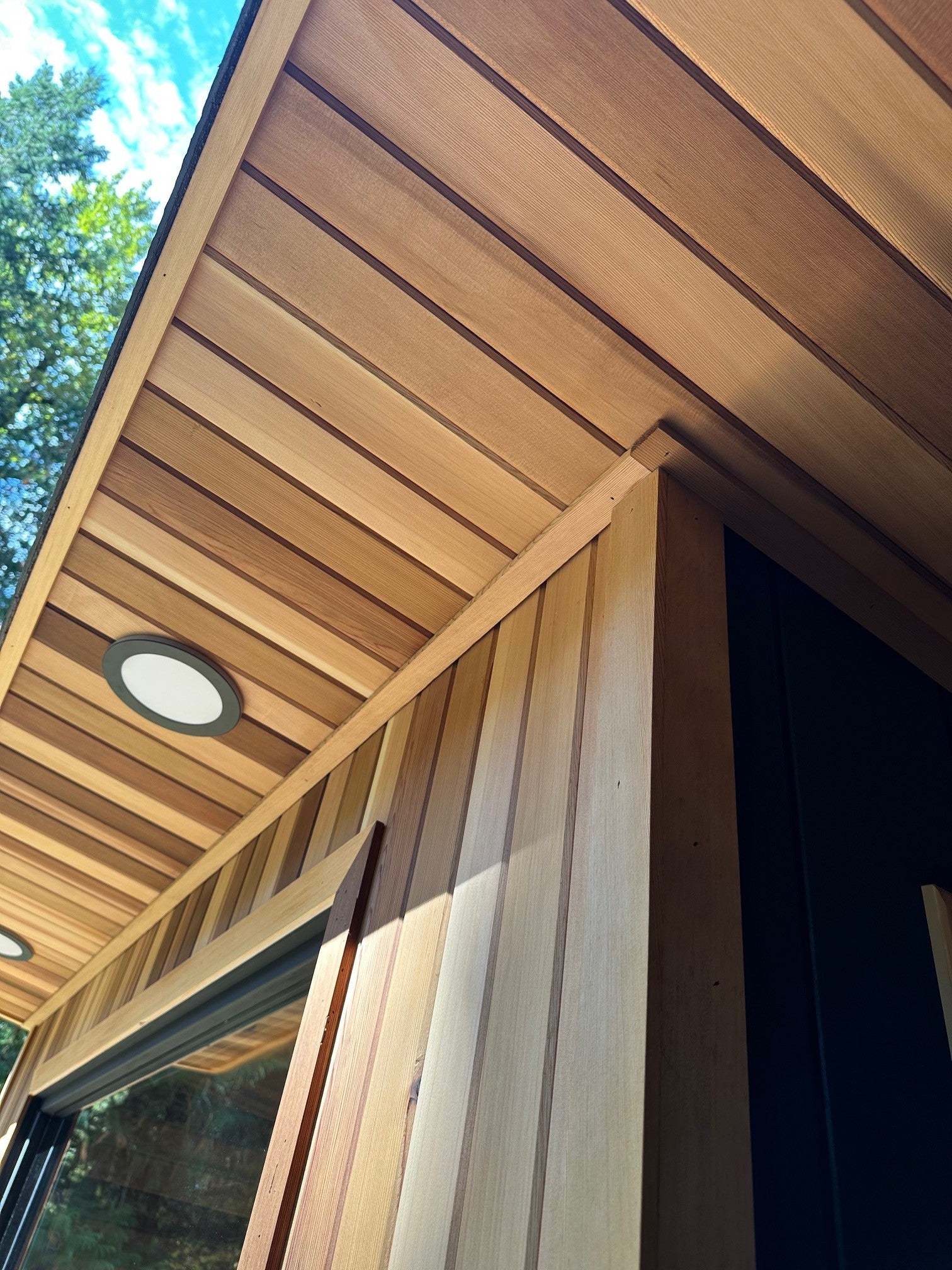 Western Red Cedar Kiln Dried Clear MG Tongue and Groove — additional product view (2)