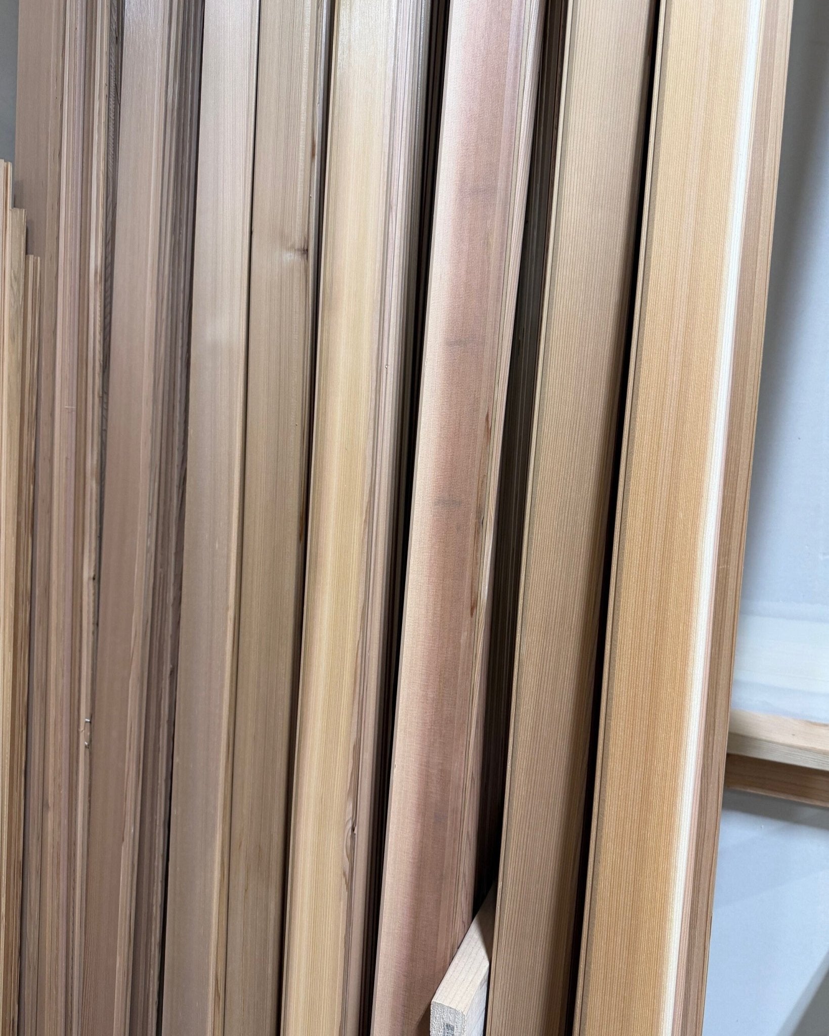 Western Red Cedar Kiln Dried Clear MG Tongue and Groove — product photo (5)